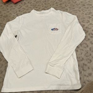 Vineyard Vines t-shirt NWOT